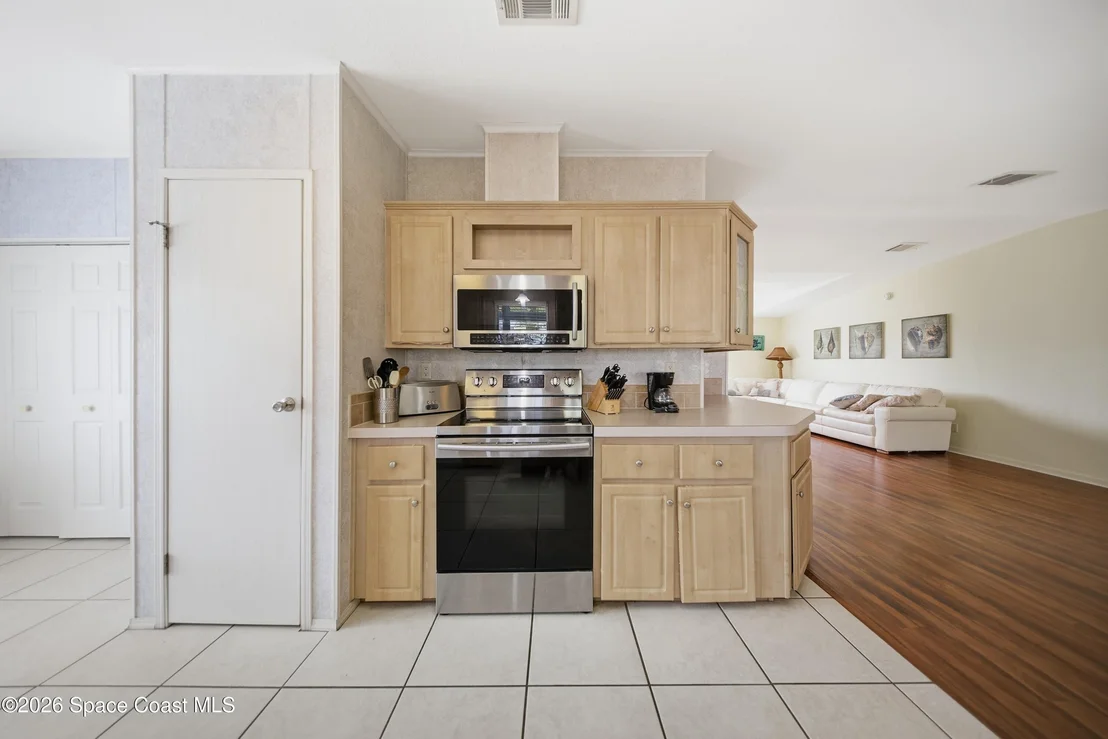Photo of 235 Outer Drive
