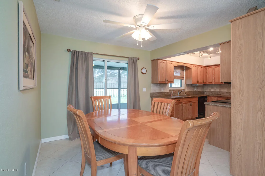 Photo of 846 Mohawk Avenue