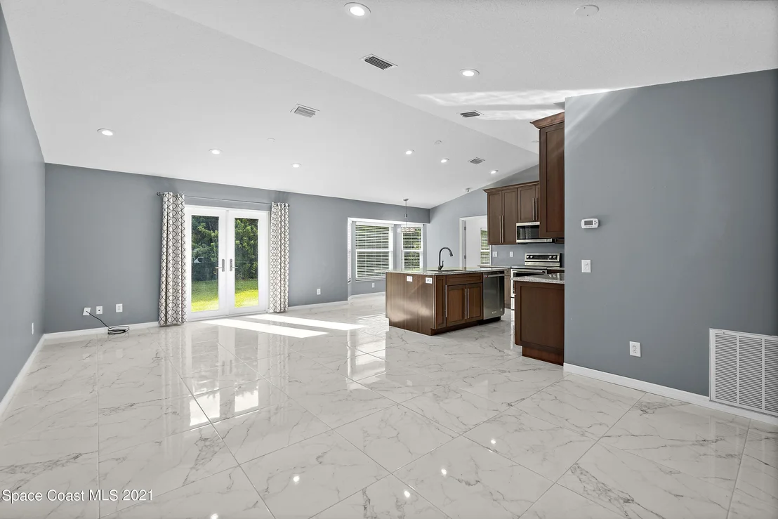 Photo of 3495 Saddle Brook Drive