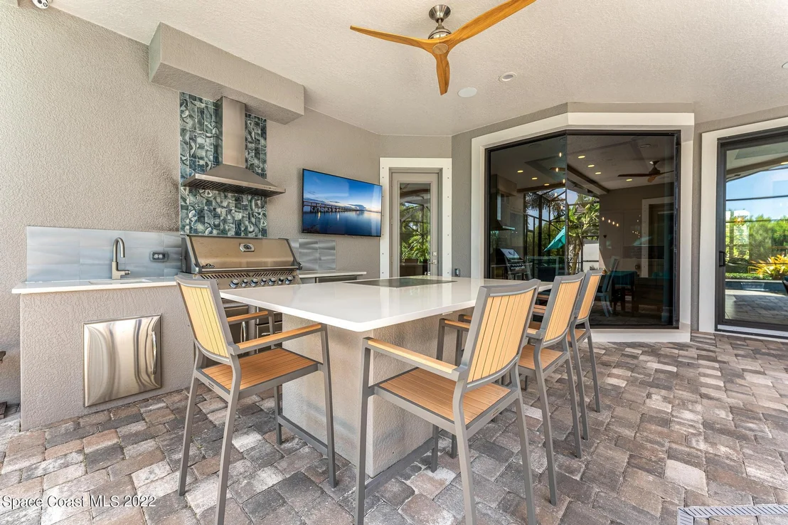 Photo of 2902 Emeldi Lane