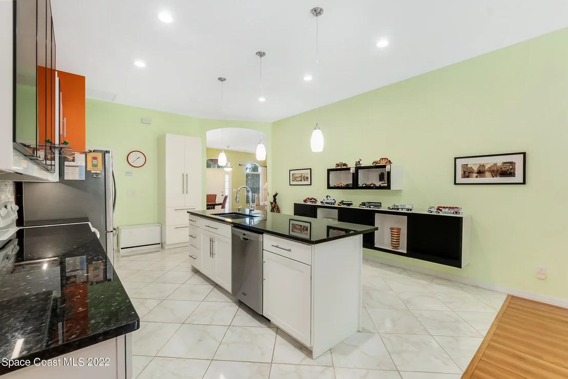 Photo of 2391 Stratford Pointe Drive