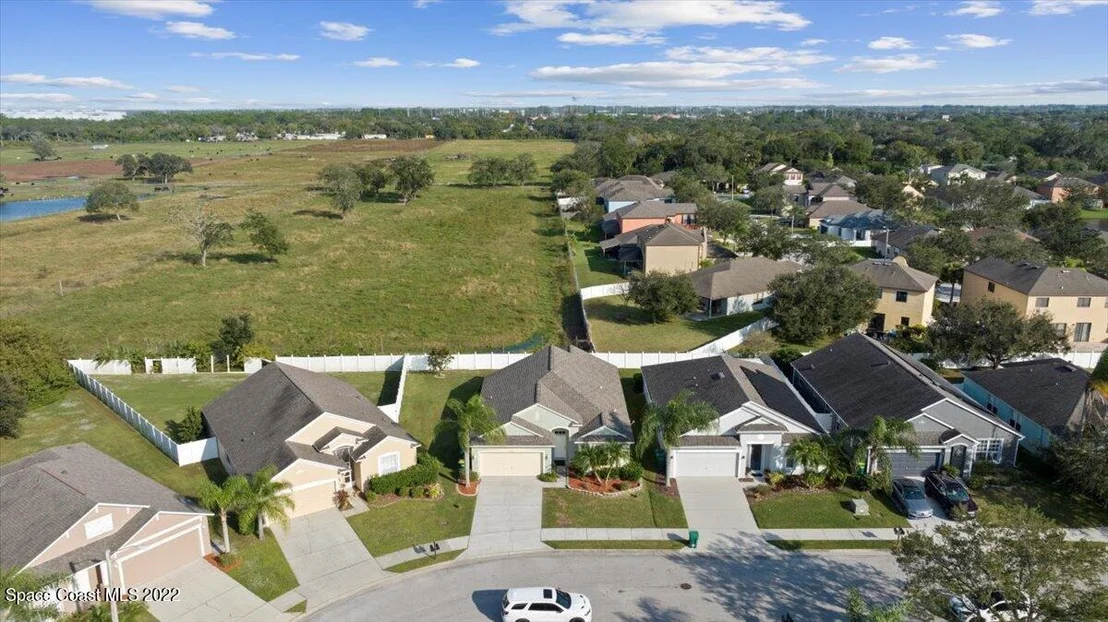 Photo of 682 Cressa Circle