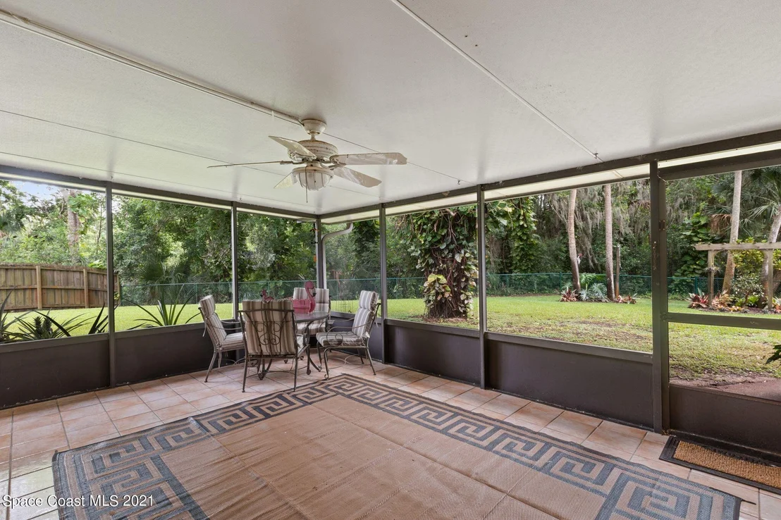 Photo of 2412 Devonswood Road