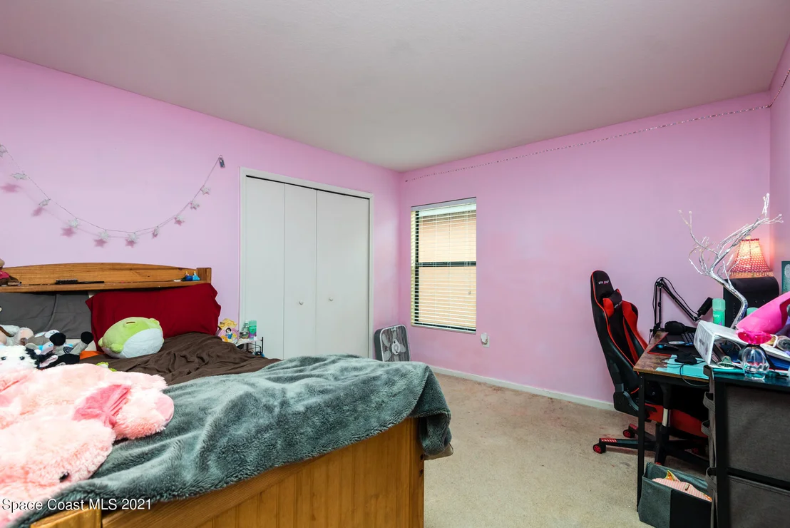 Photo of 245 Dryden Circle