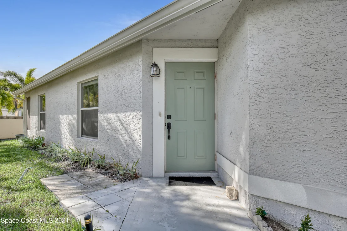Photo of 551 10th Place