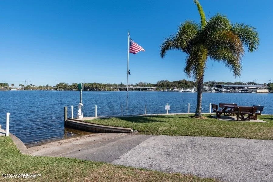 Photo of 3087 NE Indian River Drive NE