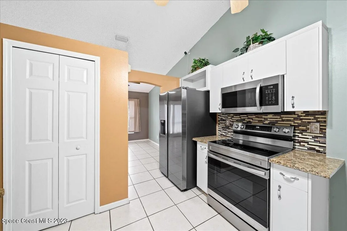 Photo of 545 Arabella Lane
