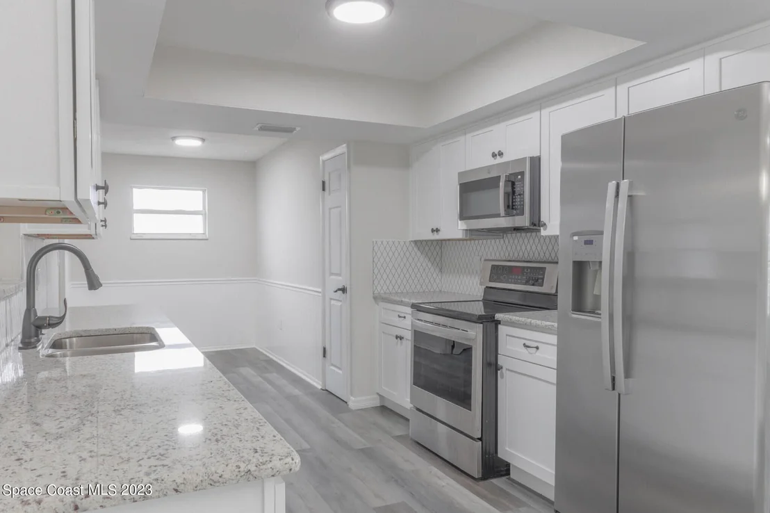 Photo of 1703 Buick Avenue