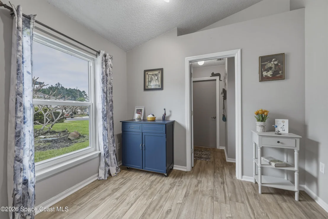Photo of 2124 Spring Creek Circle NE