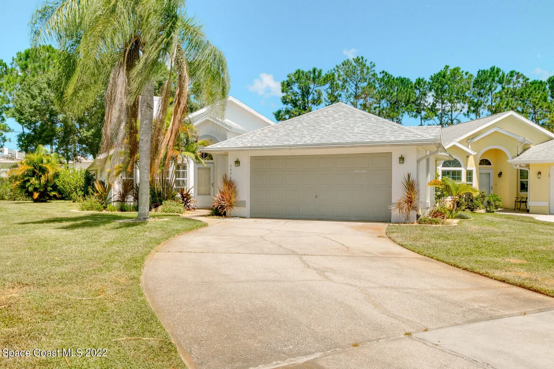 Photo of 3970 Saint Armens Circle
