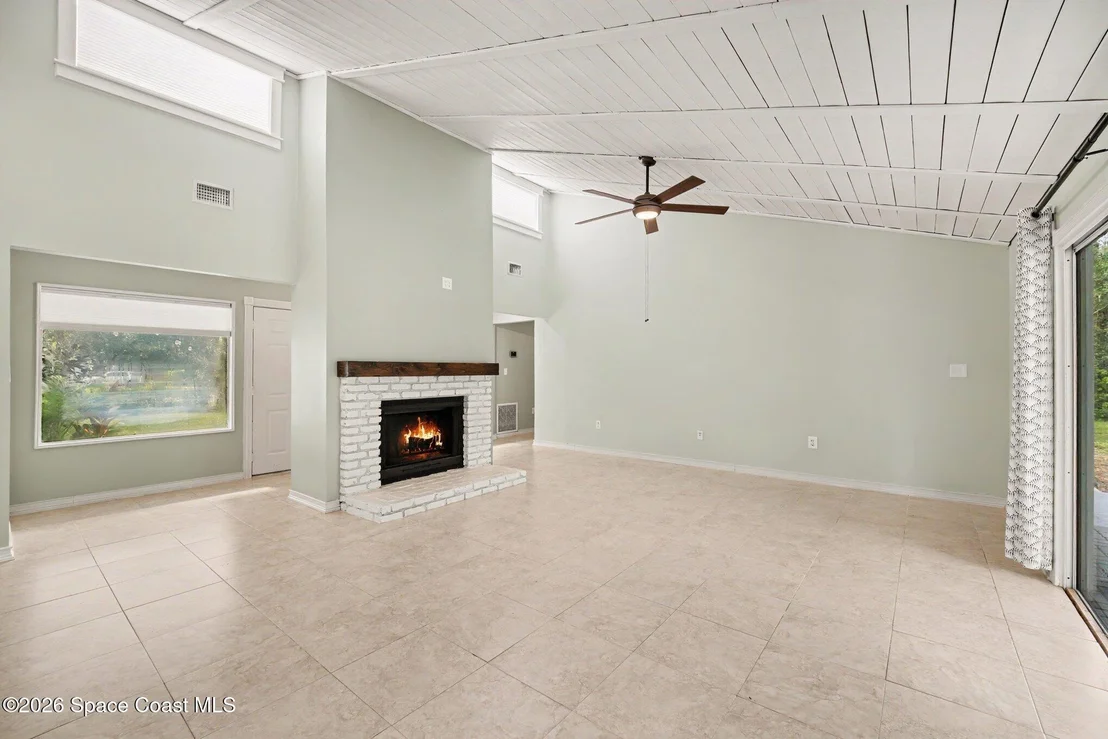 Photo of 2550 Corey Avenue