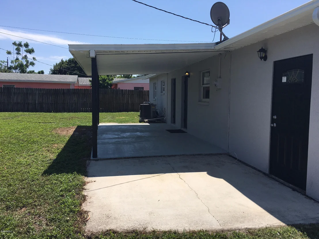 Photo of 2510 Allan Adale Road