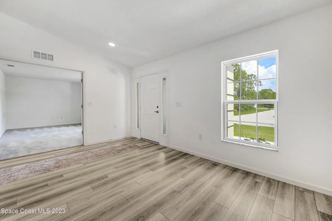 Photo of 1018 Savery Road