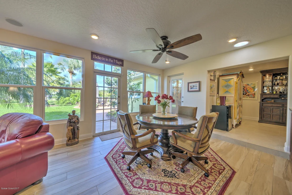 Photo of 346 Brightwaters Drive
