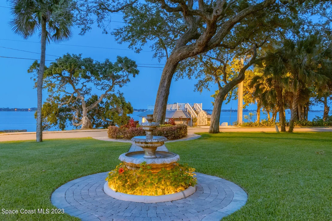 Photo of 709 Rockledge Drive