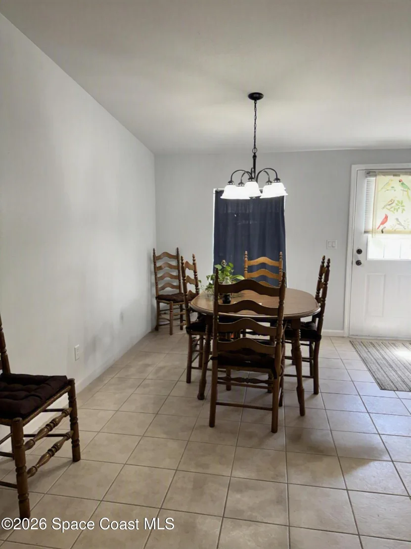 Photo of 835 Vireo Drive