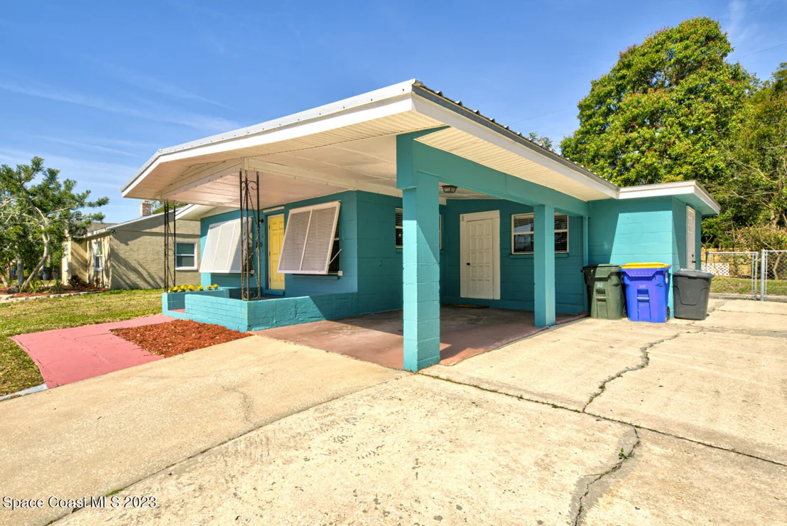 Photo of 114 Orange Avenue