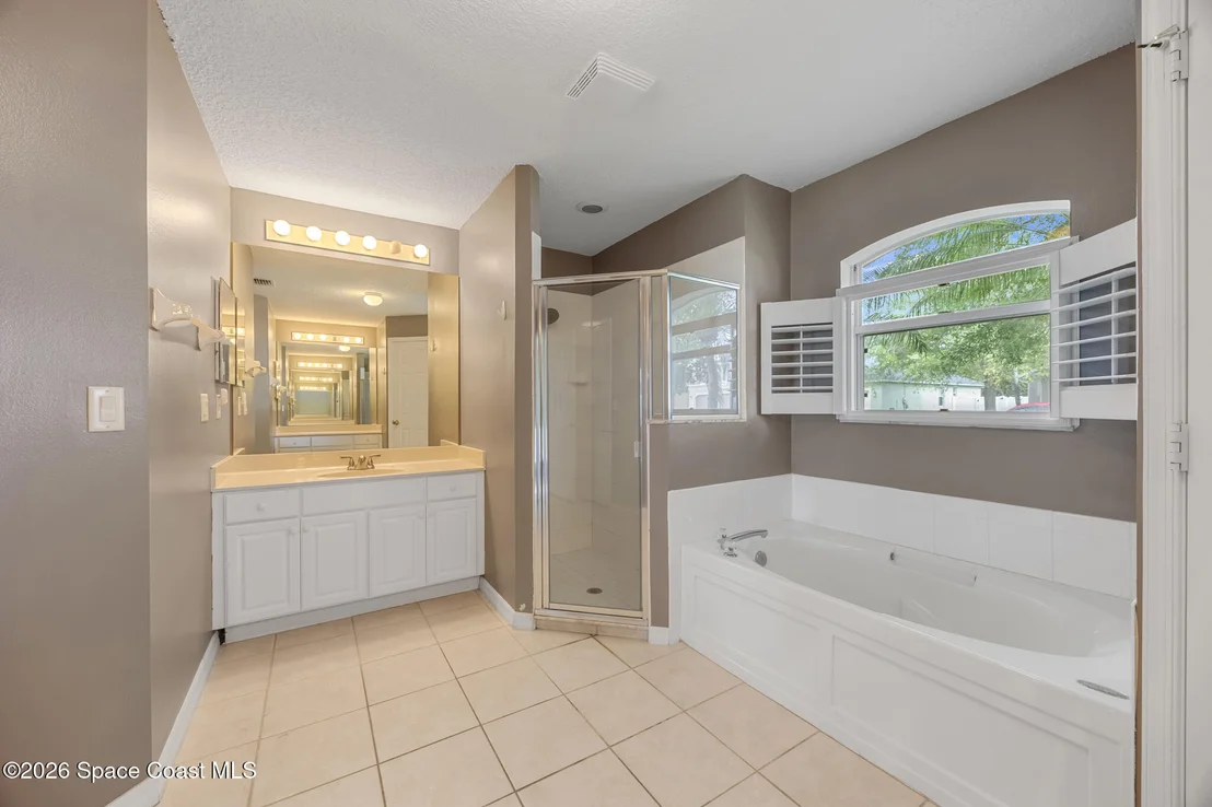 Photo of 2425 Tuscarora Court