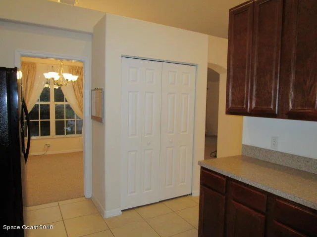 Photo of 1367 Eldron Boulevard SE
