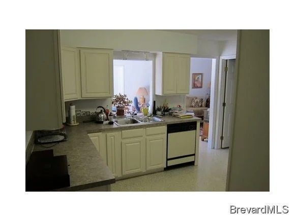 Photo of 501 S Sonora Circle