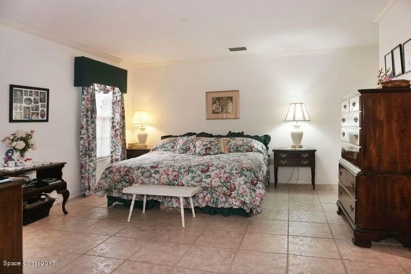 Photo of 723 Peregrine Drive