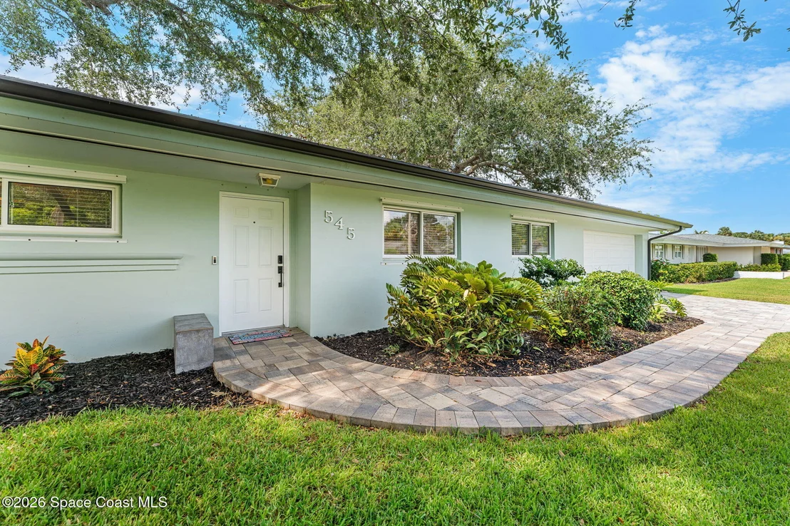 Photo of 545 Seabreeze Drive
