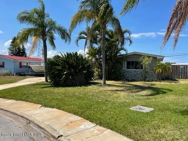 Photo of 1476 Birch Street