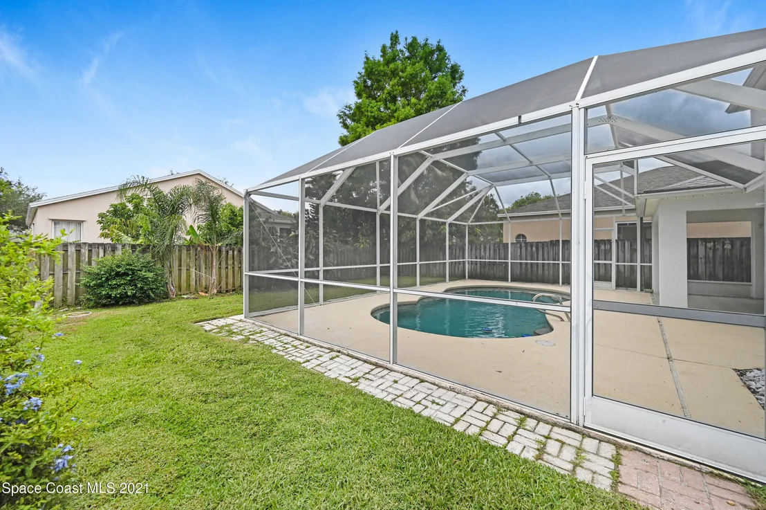 Photo of 6977 Hammock Trace Drive