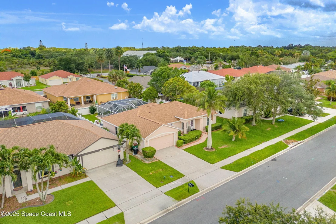 Photo of 775 Triple Crown Lane