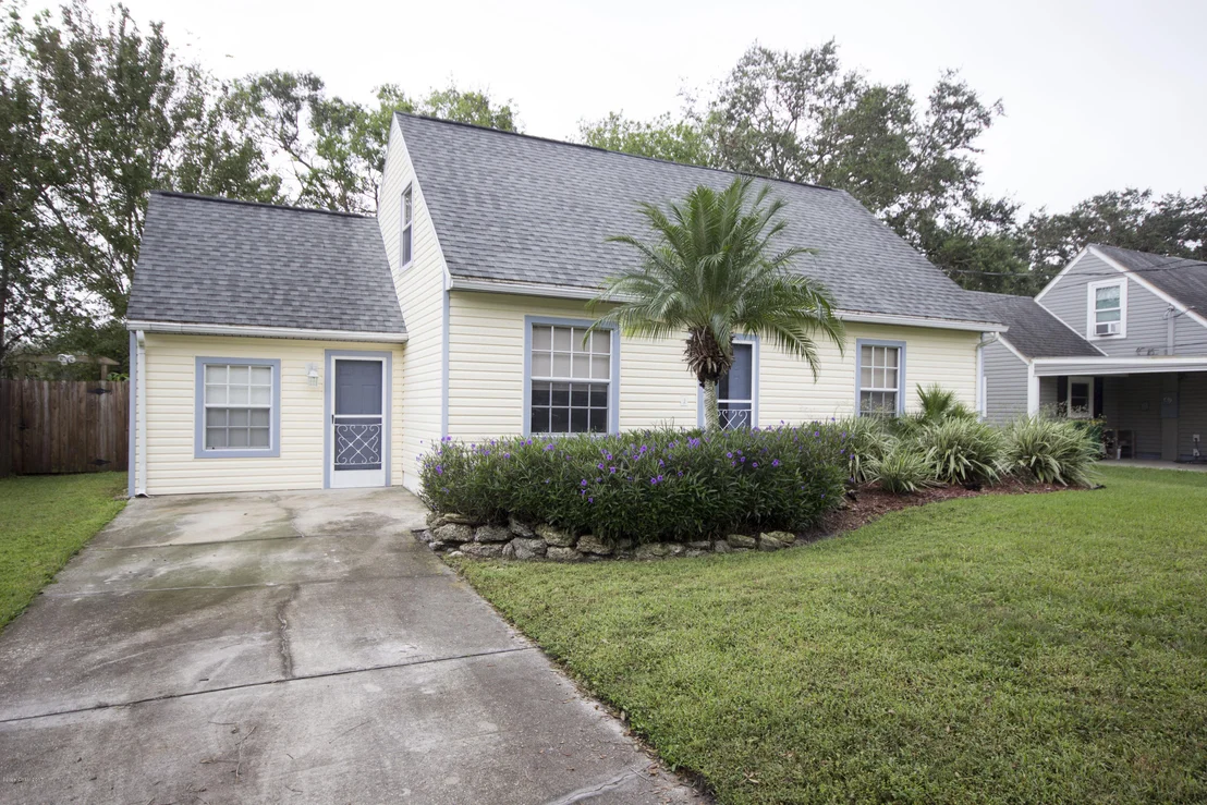 Photo of 5017 Baggett Place