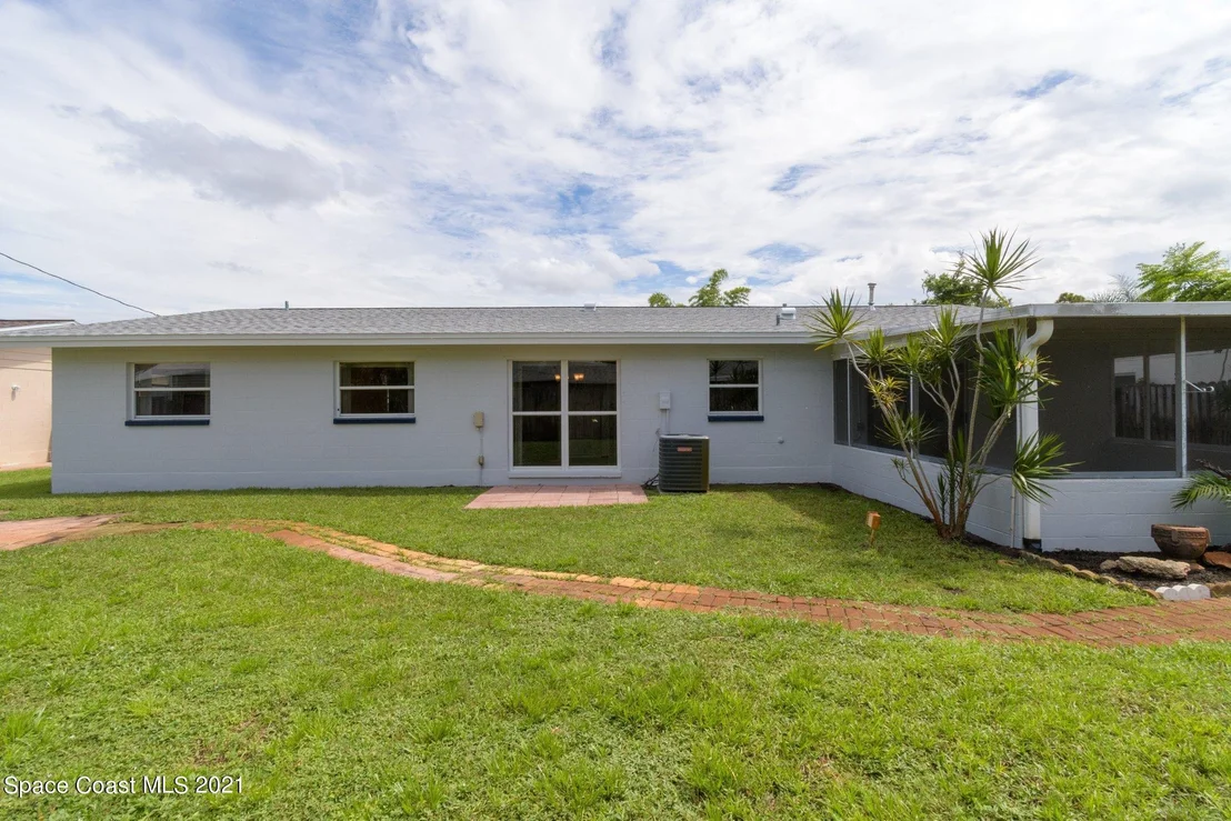 Photo of 910 Jefferson Road
