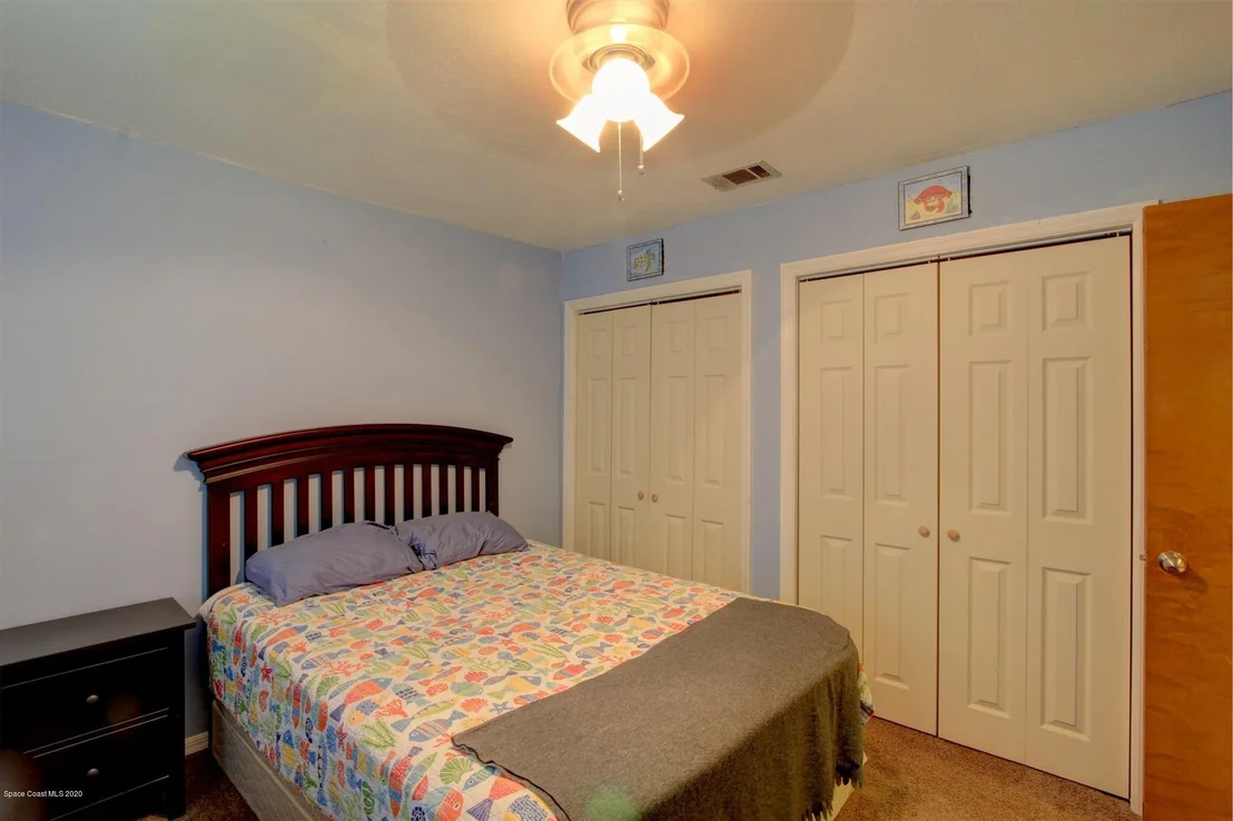 Photo of 881 Sunnybrook Lane
