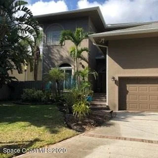 Photo of 5920 Riverside Drive