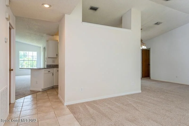 Photo of 6555 Adrian Street N
