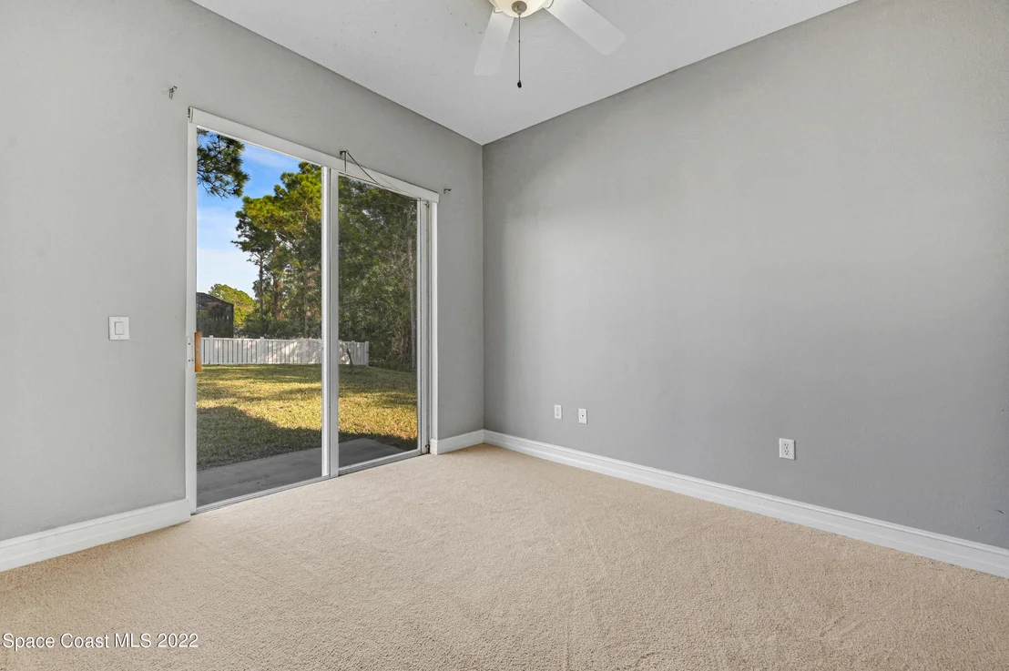 Photo of 2185 SE Windbrook Drive SE