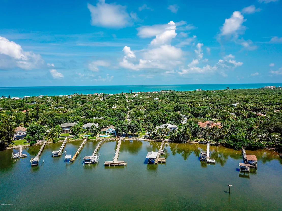 Photo of 5940 Highway A1a
