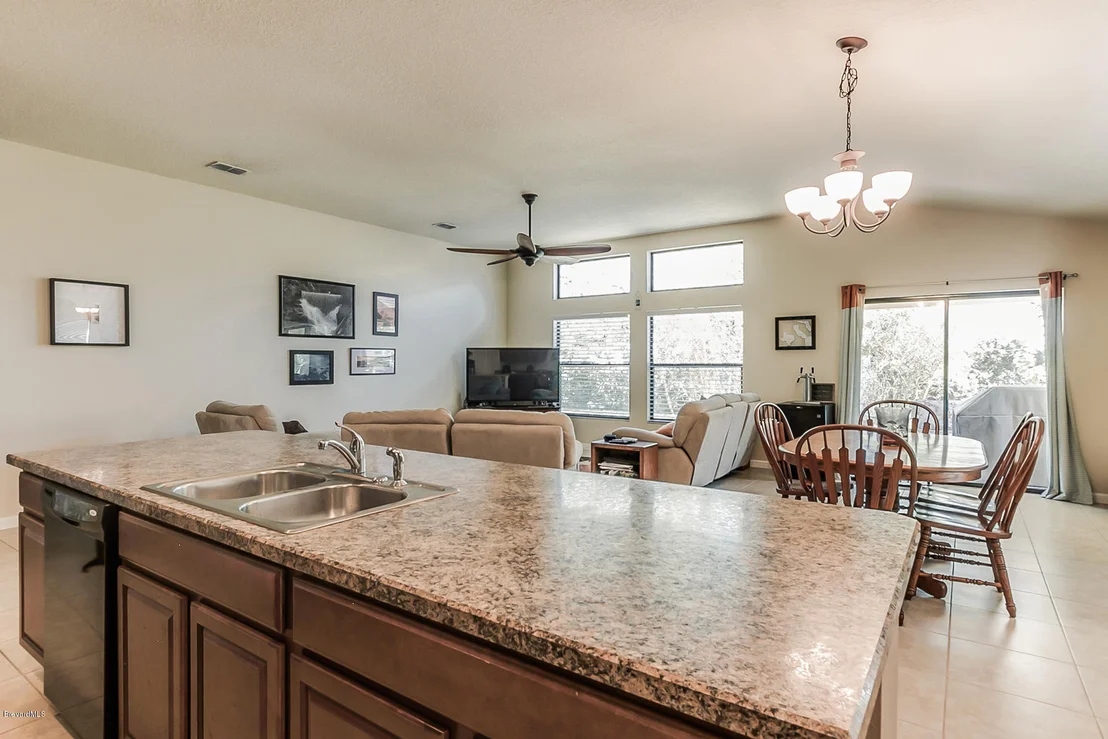 Photo of 956 Whetstone Place