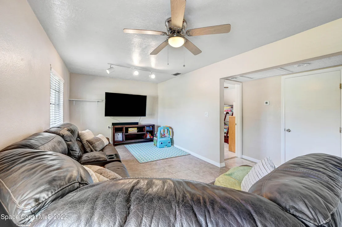 Photo of 340 Patrick Circle