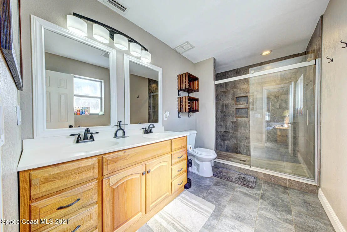 Photo of 826 Mallard Road