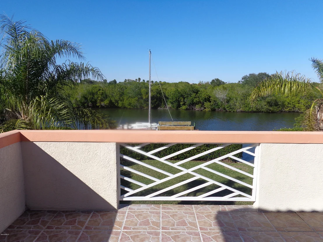 Photo of 286 Lanternback Island Drive