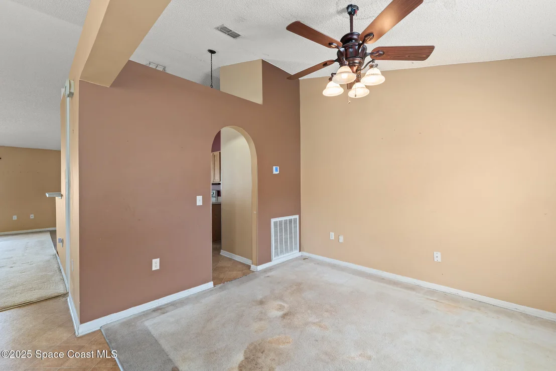 Photo of 6200 Edison Street