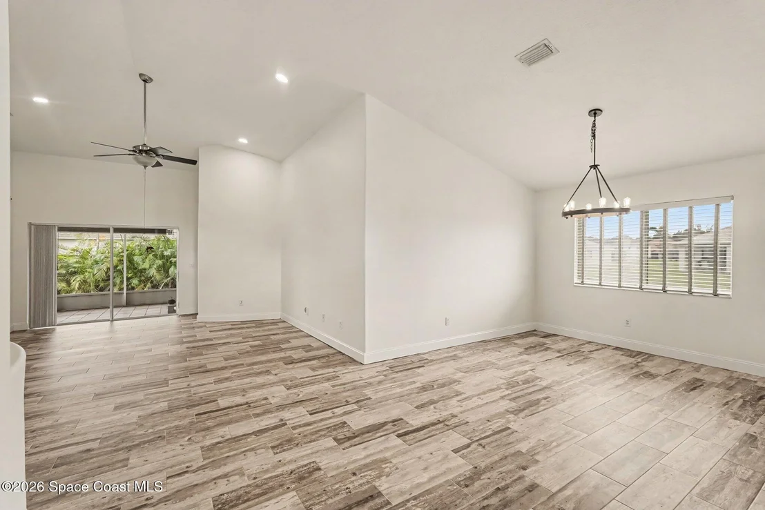 Photo of 2693 Bradfordt Drive