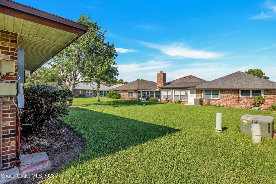 Photo of 224 Chalet Avenue