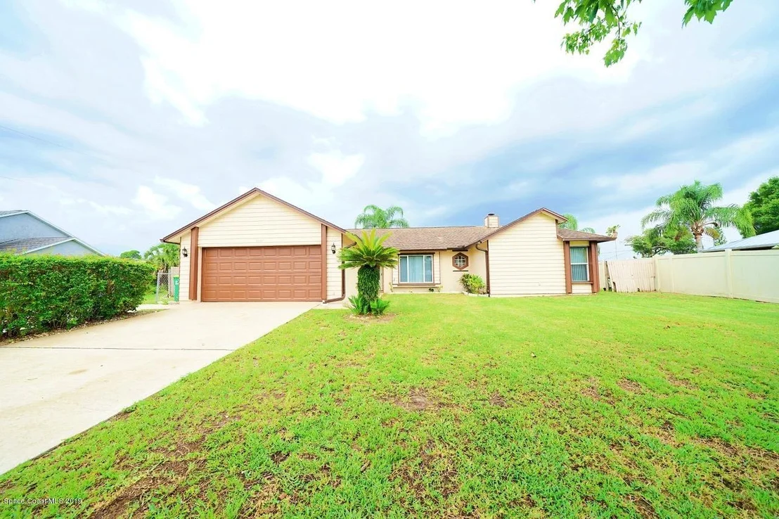 Photo of 4097 Skyway Drive