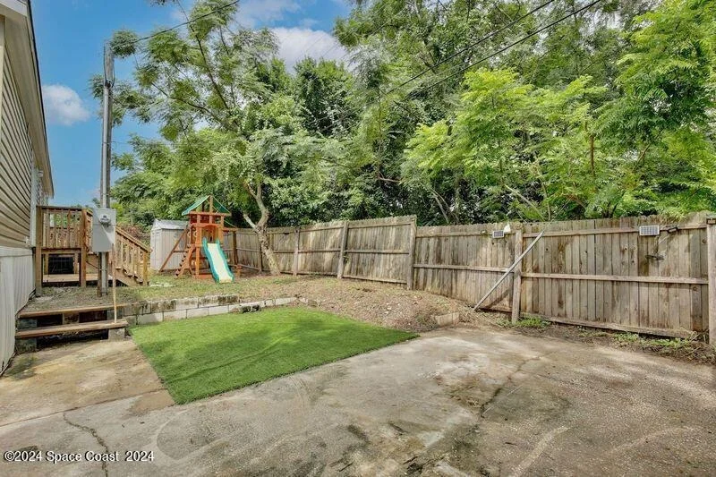 Photo of 3424 Populatic Street
