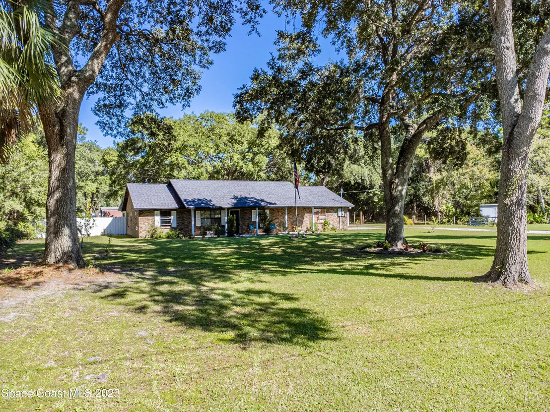 Photo of 4044 Palm Avenue