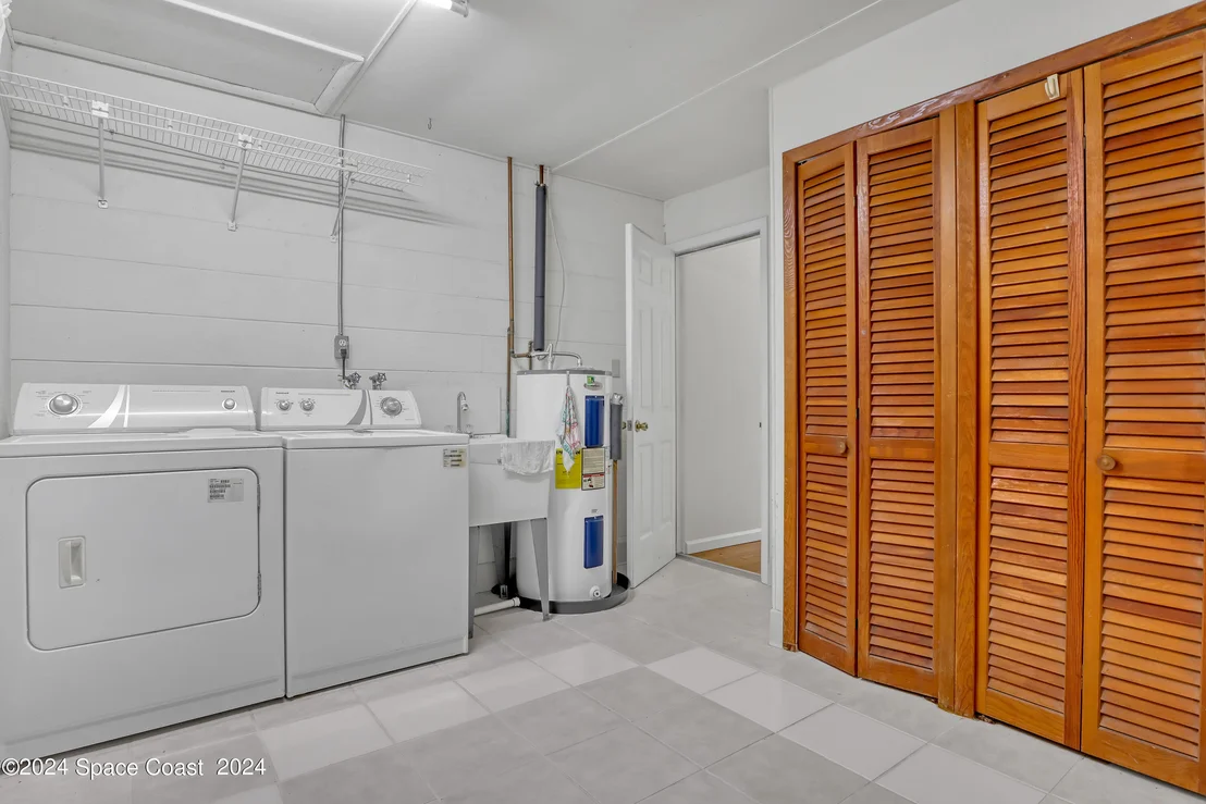Photo of 3580 Burkholm Road