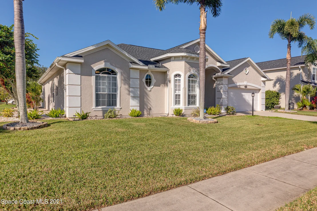 Photo of 241 Pebble Hill Way