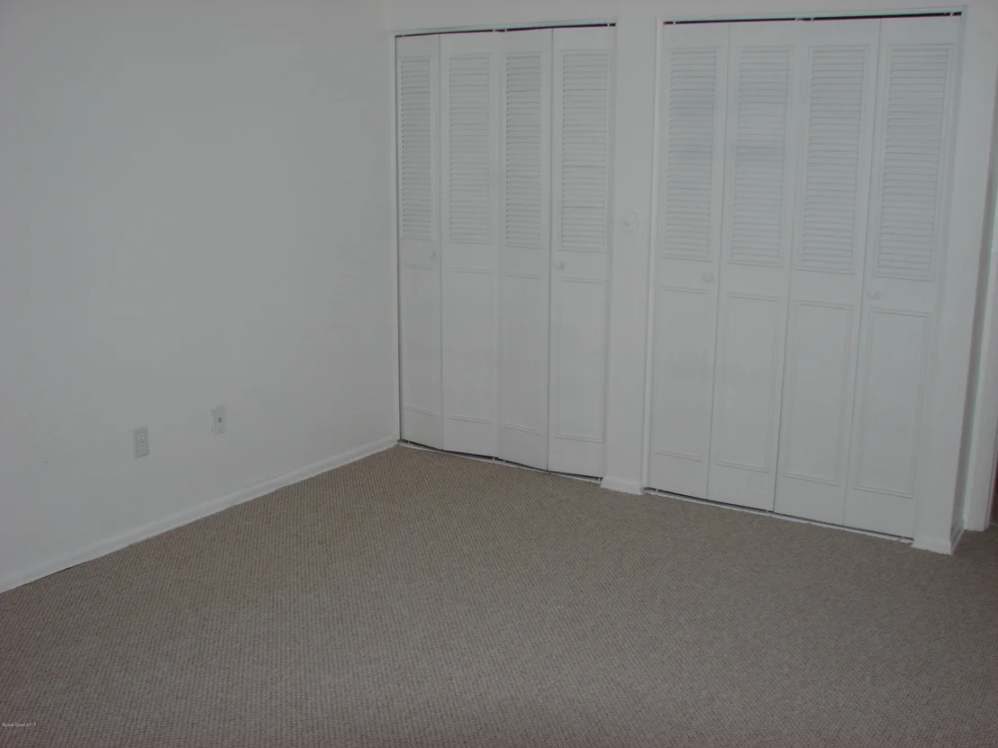 Photo of 762 Hampton Drive NE