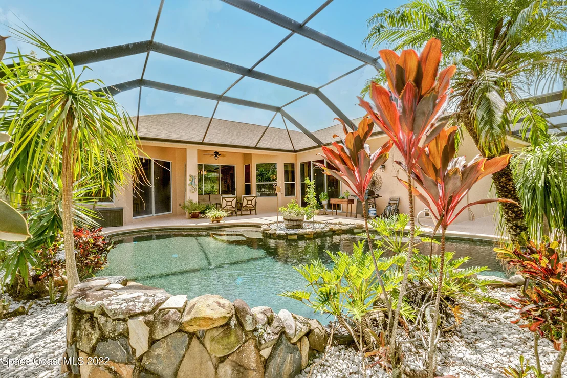 Photo of 3616 Peninsula Circle